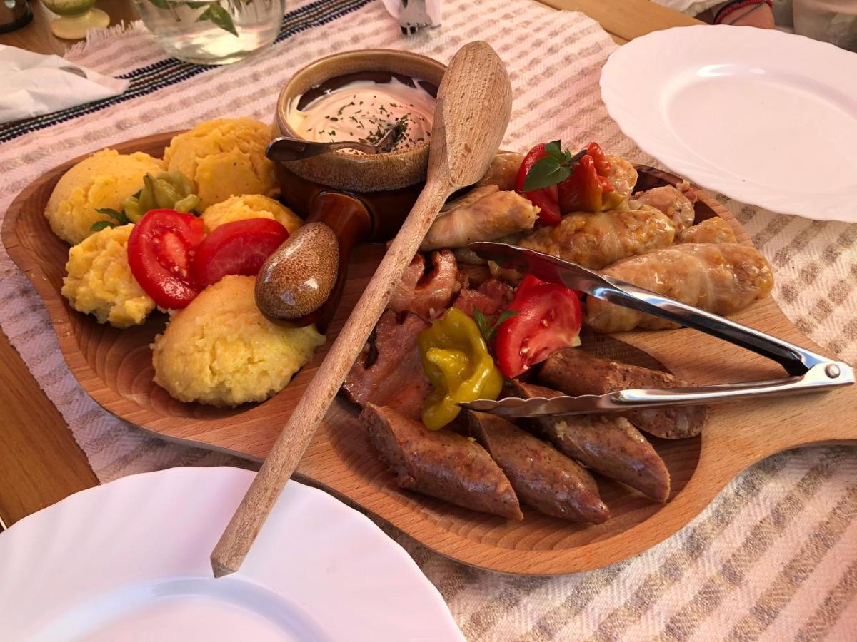 Appartamento Casa Mariuca Văleni Esterno foto