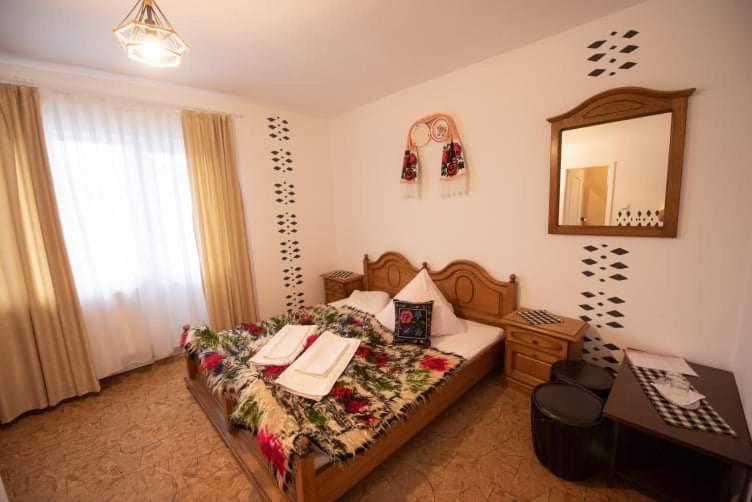 Appartamento Casa Mariuca Văleni Esterno foto