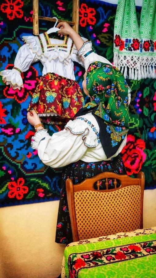 Appartamento Casa Mariuca Văleni Esterno foto