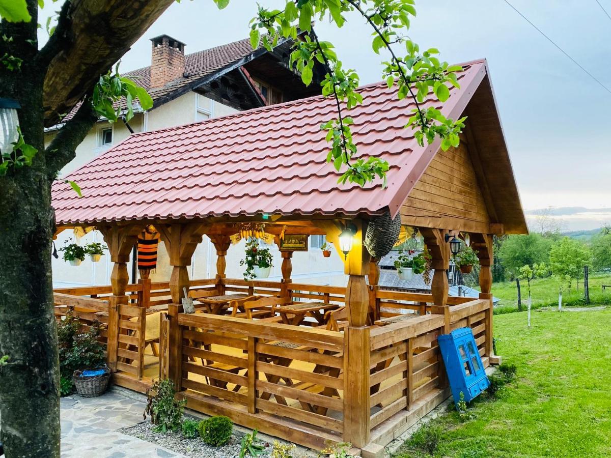 Appartamento Casa Mariuca Văleni Esterno foto