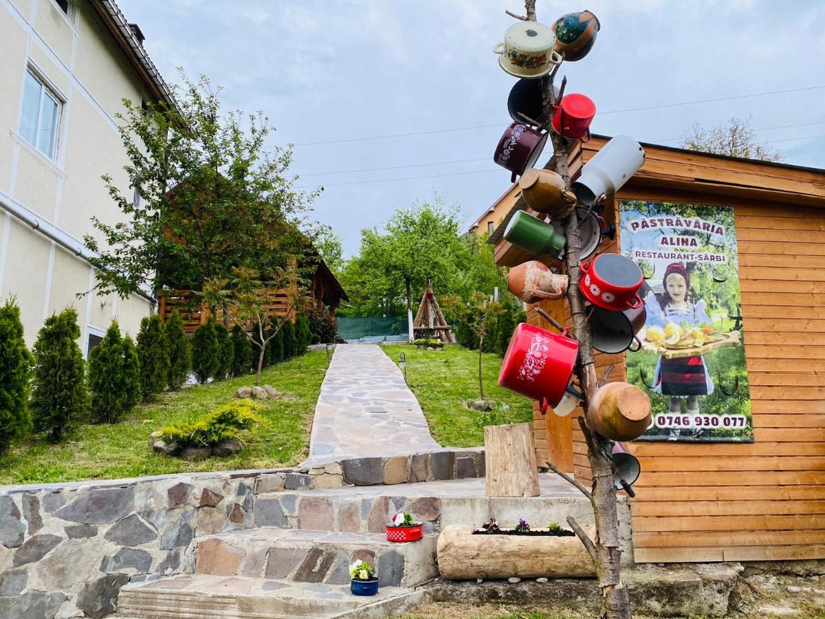 Appartamento Casa Mariuca Văleni Esterno foto